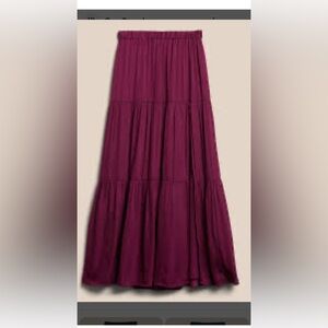 Banana Republic TIERED SOFT SATIN MAXI SKIRT / Raspberry, NWT, Dress up/Business